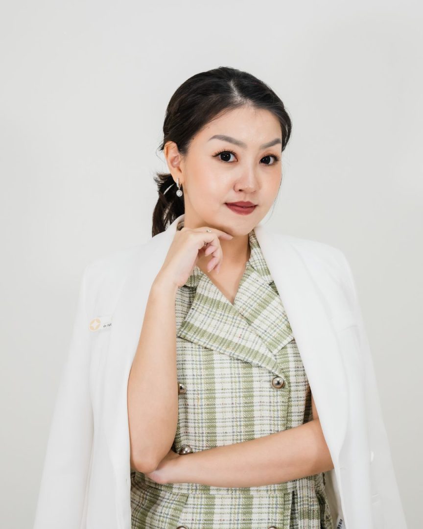 dr. Elouise Ivonne Kurniawan, M.Biomed