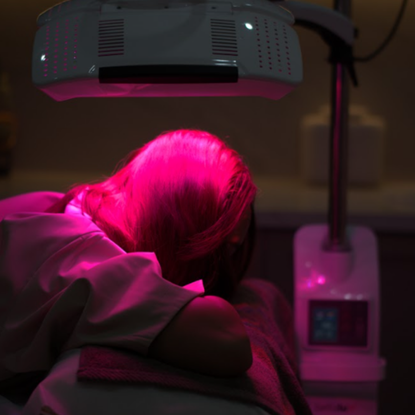 Scalp Light Therapy 3
