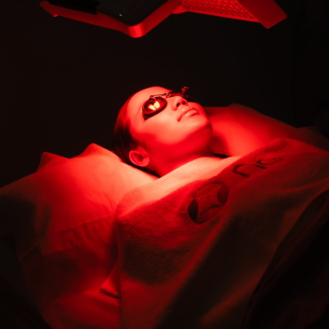 eka-Skin Light 1